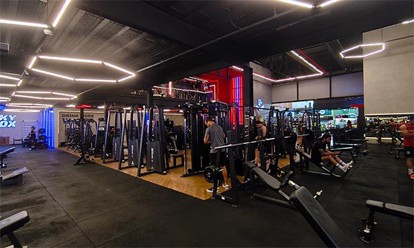 Academia Skyfit Tupã