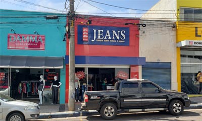 100% Jeans