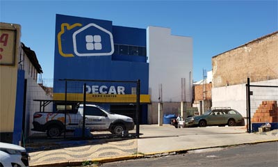 Decar (Fundos, estacion.)