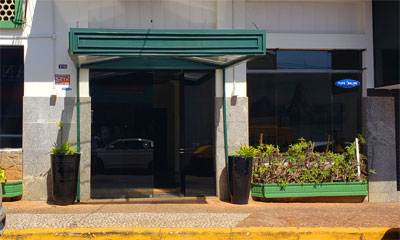 Central Plaza Hotel